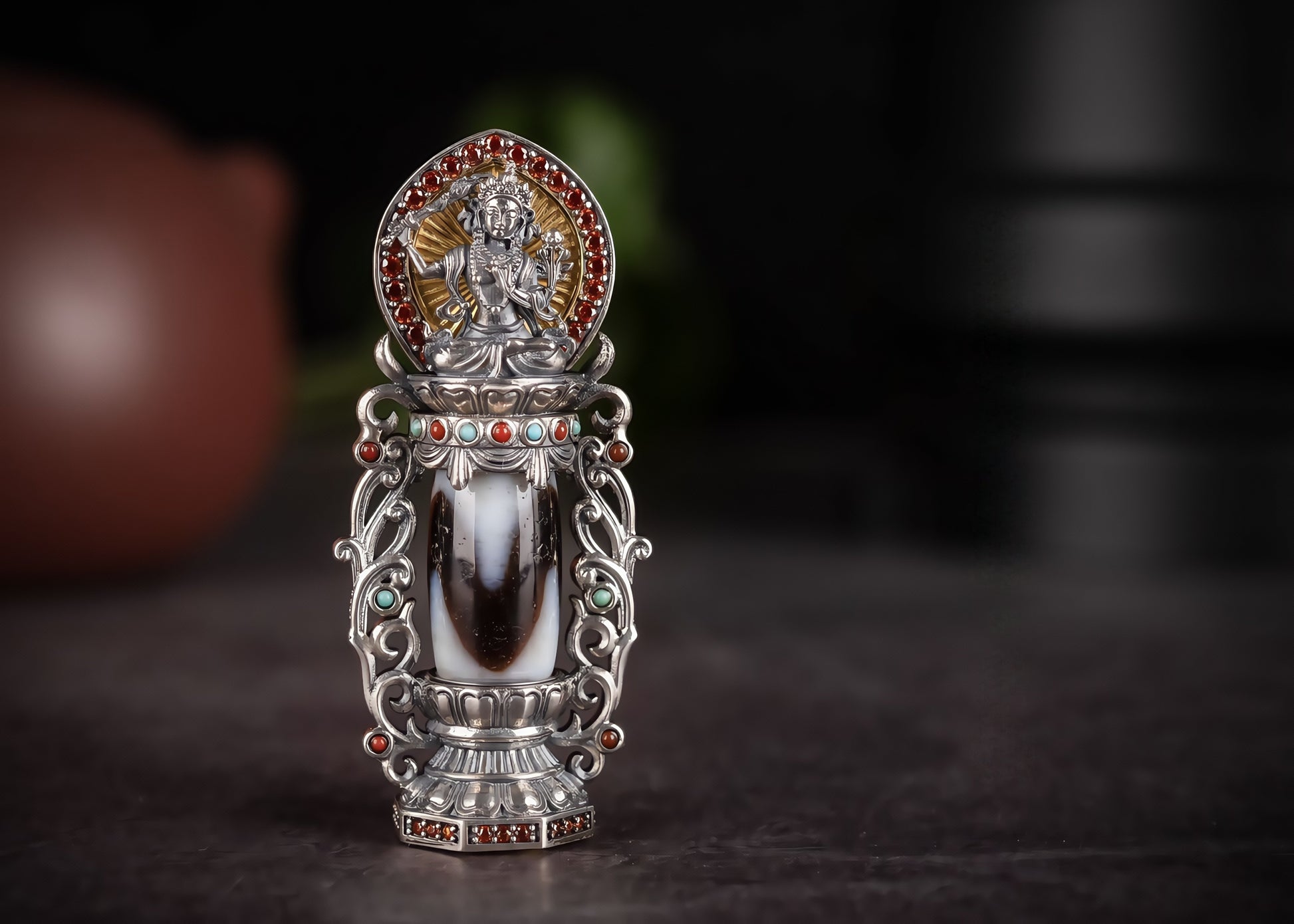 Buddha Trace Tibetan Manjusri Dzi Bead pendant Buddha Trace