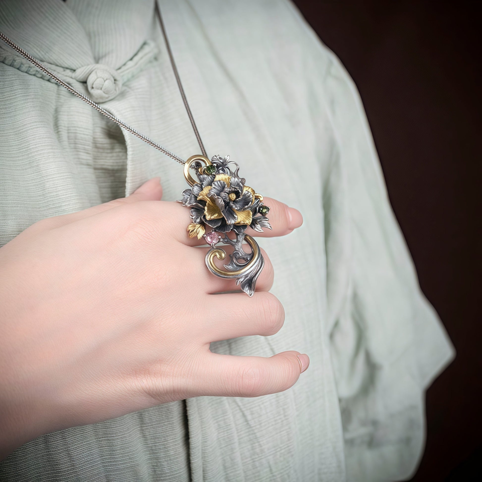 Buddha Trace peony pendant Buddha Trace