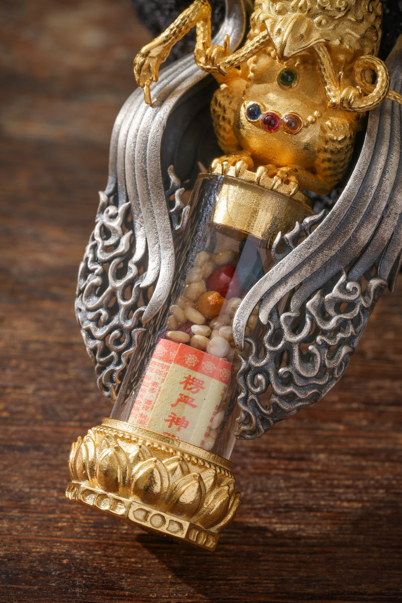 Buddha Trace Tibetan Garuda Buddha Grain Pendant Buddha Trace
