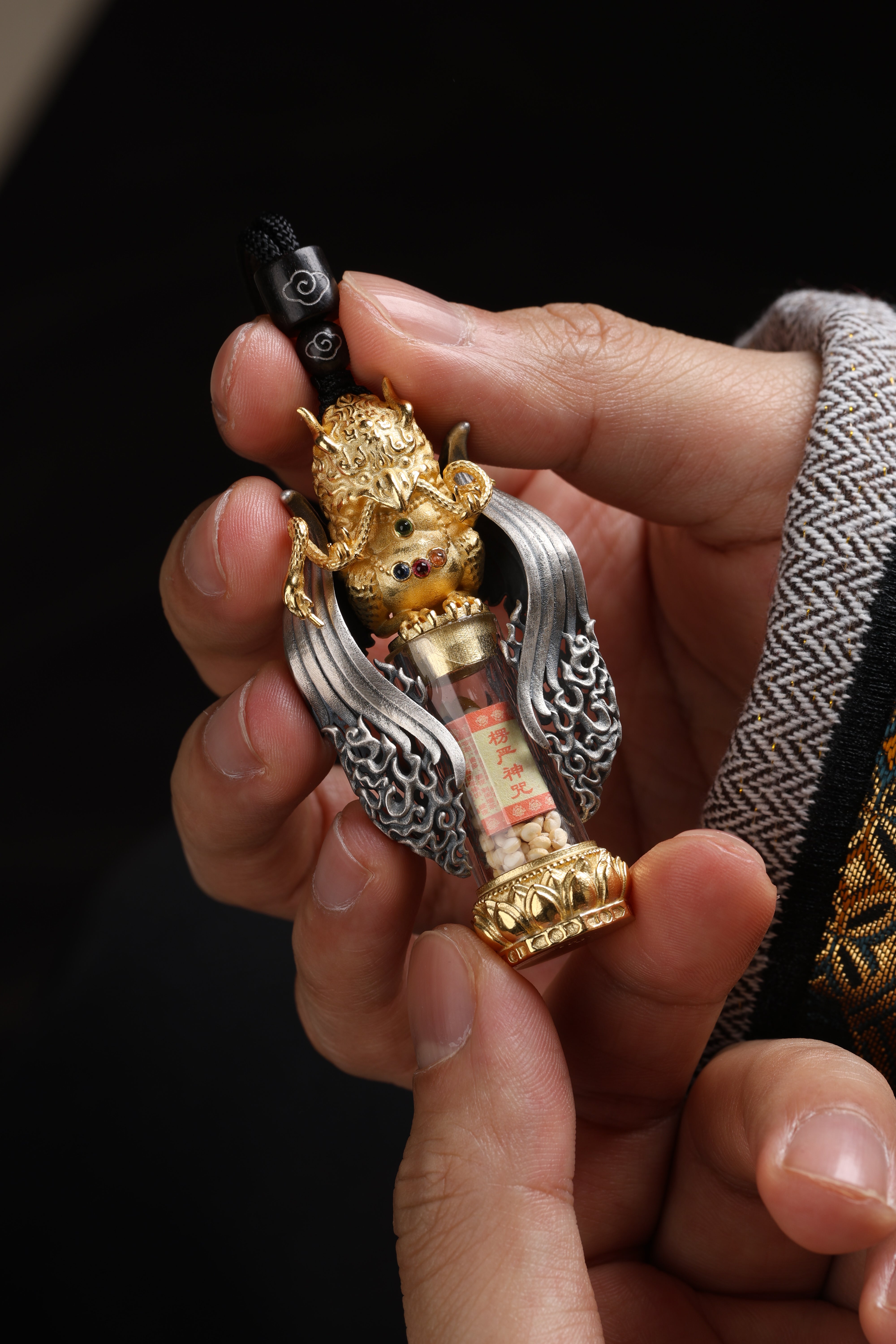 Buddha Trace Tibetan Garuda Buddha Grain Pendant Buddha Trace