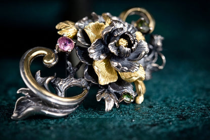 Buddha Trace peony pendant Buddha Trace