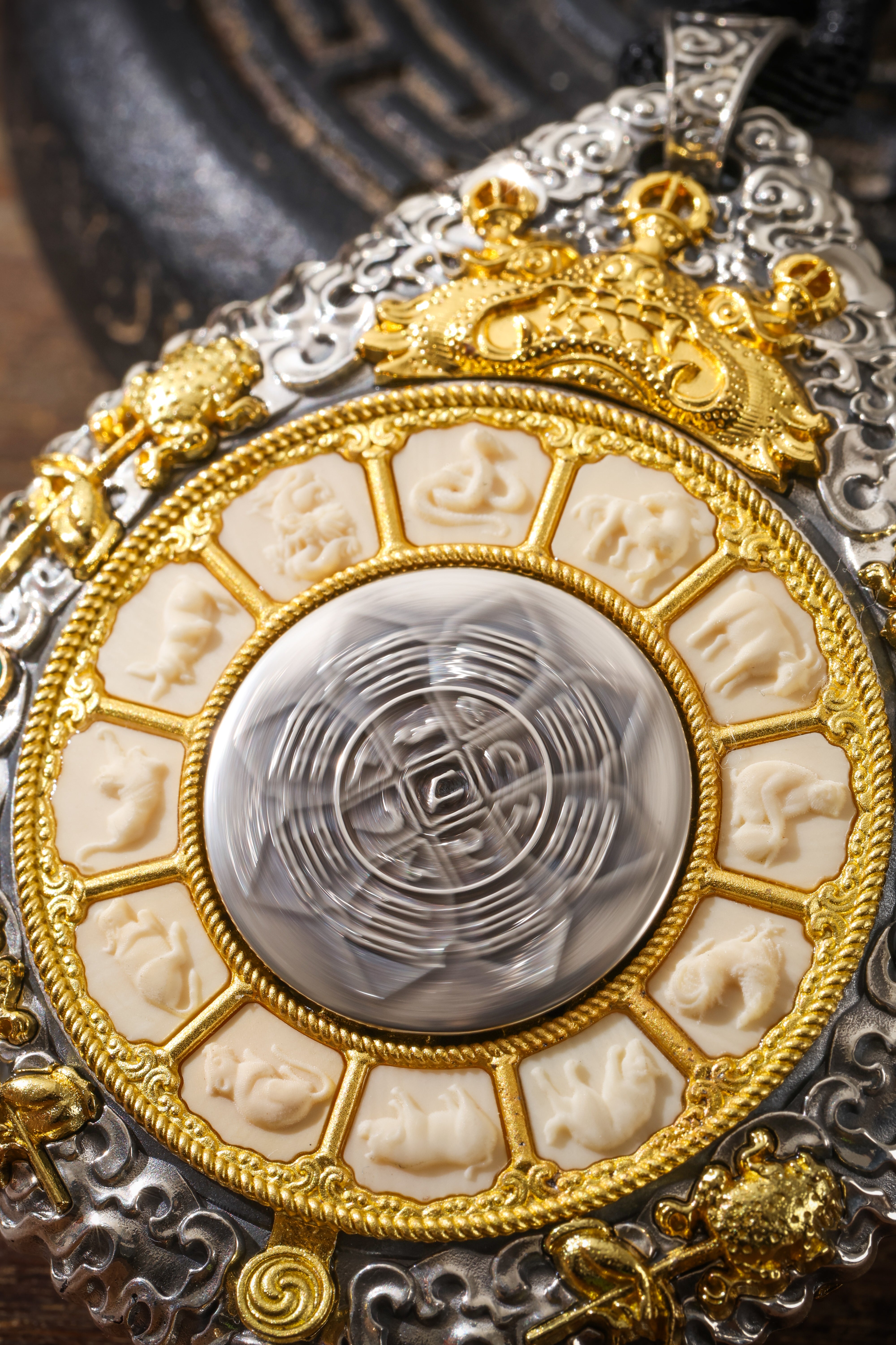 Buddha Trace Tibetan Mammoth Ivory Gawu Pendant Buddha Trace