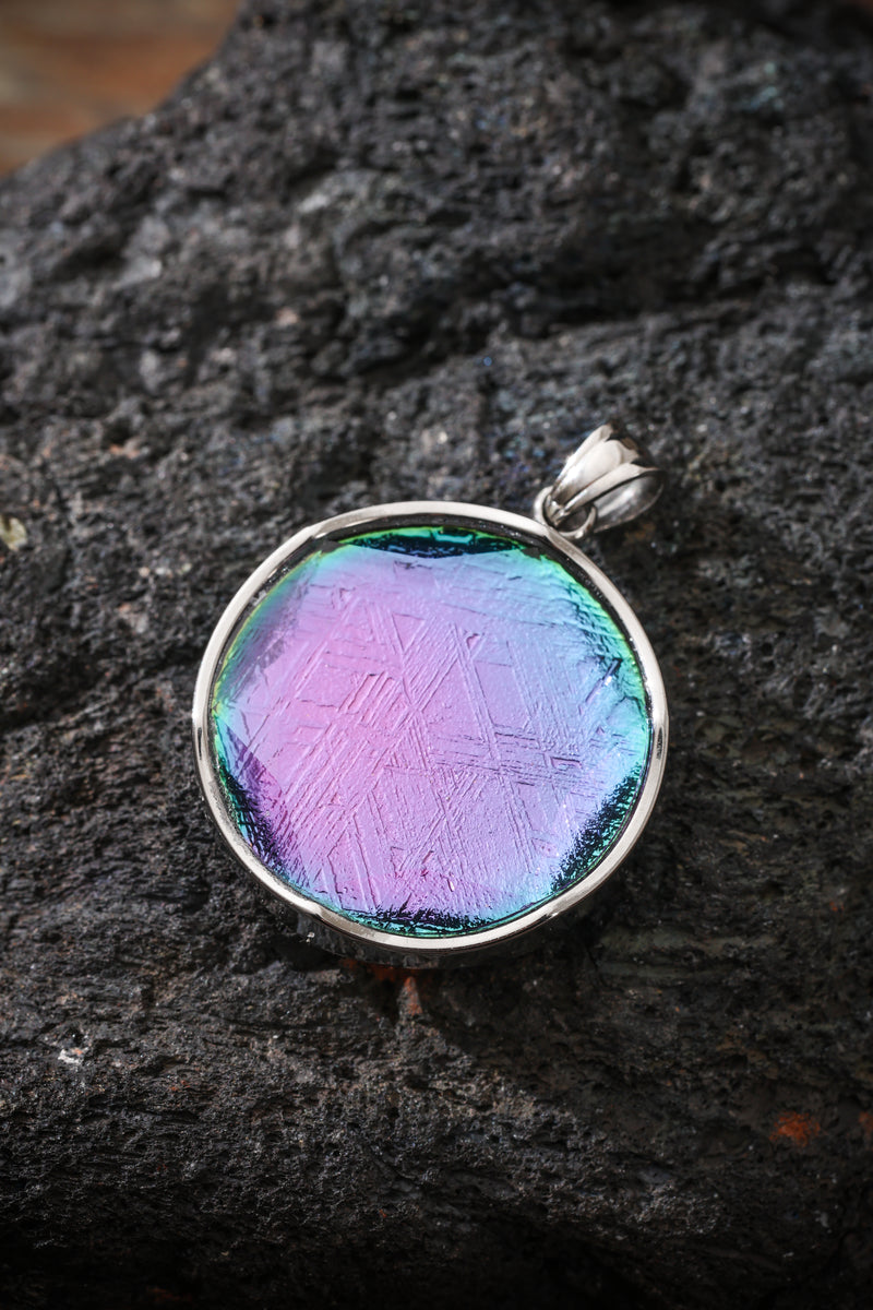 Natural Meteoritic Iron Single-Sided Pendant Buddha Trace