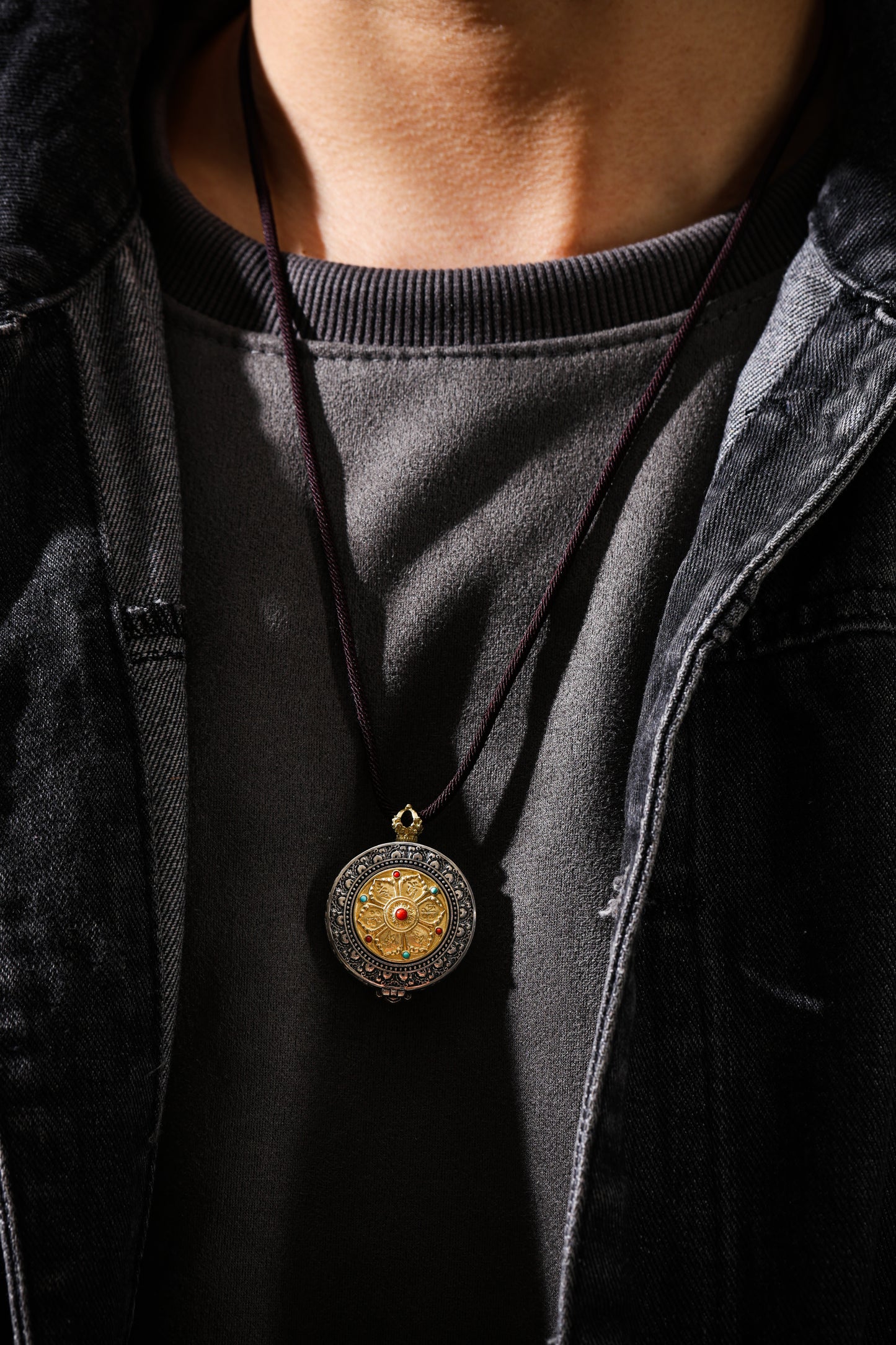 Buddha Trace Six-Syllable Mantra Gawu Pendant Buddha Trace