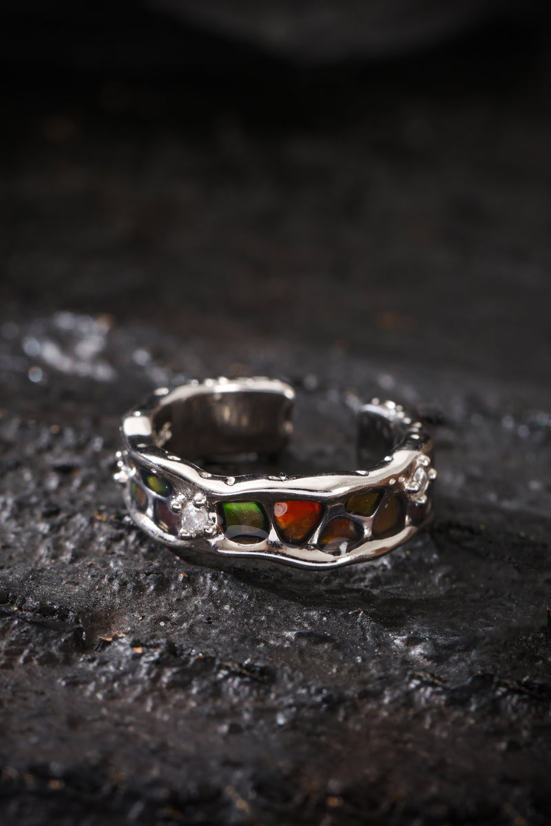 Sterling Silver Ring with Concave Stone Setting and Enamel Design Buddha Trace