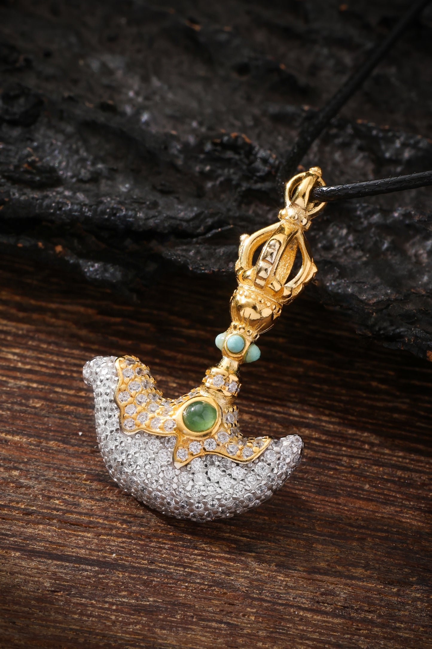 Buddha Trace Tibetan Vajra Axe Pendant Buddha Trace