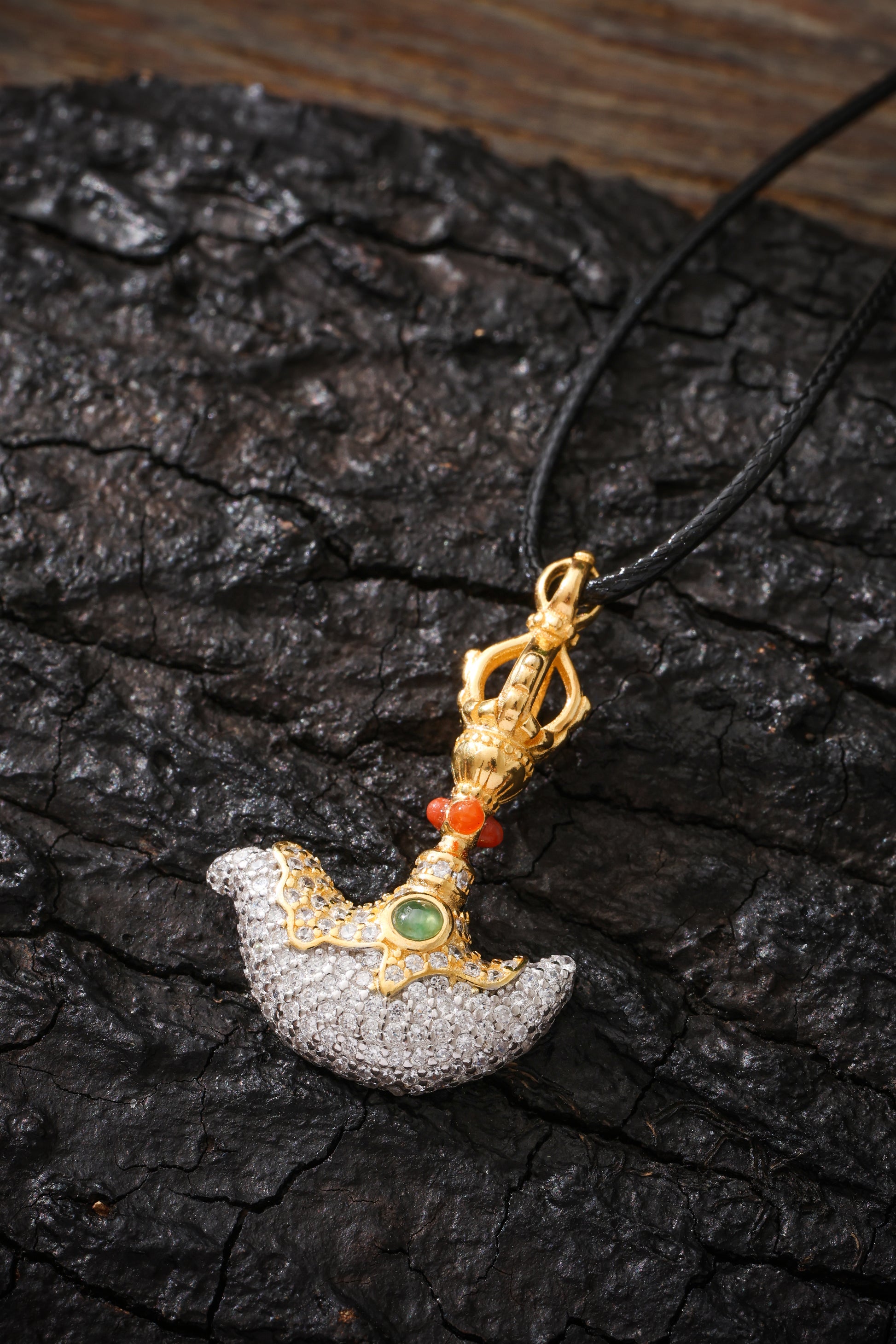 Buddha Trace Tibetan Vajra Axe Pendant Buddha Trace