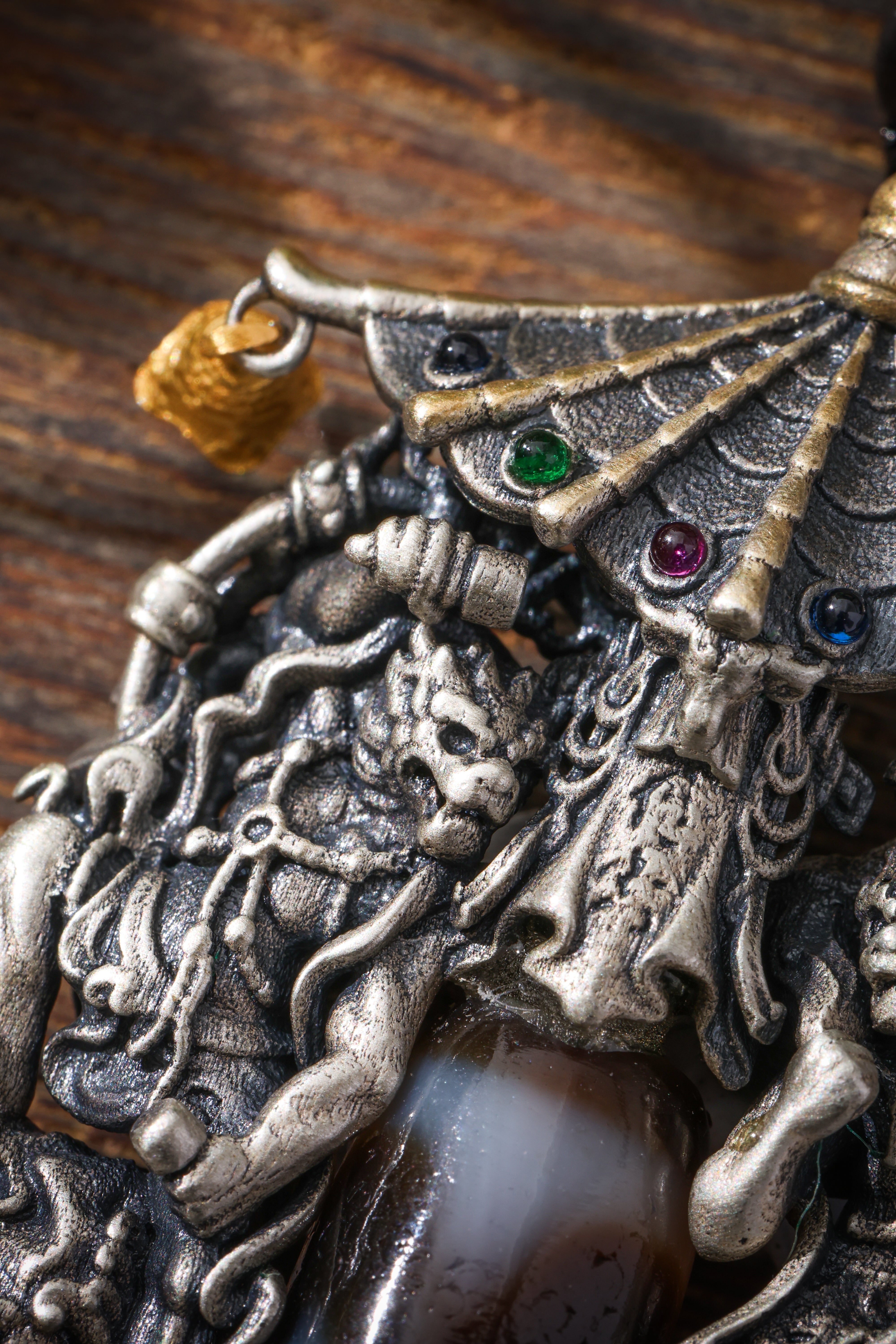 Buddha Trace Tibetan Wind Thunder Dzi Pendant Buddha Trace